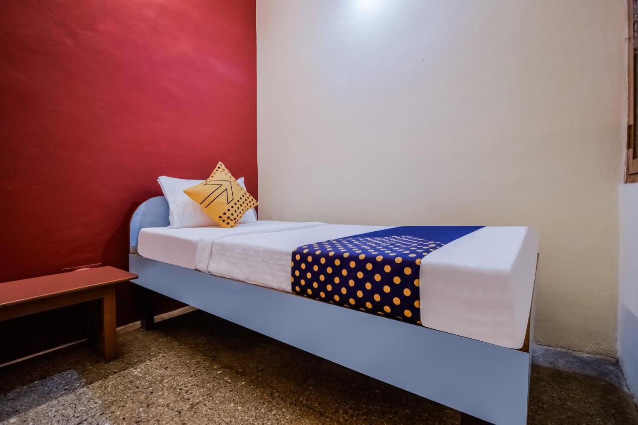 Betūl Spot On 65460 Hotel Gulmohar المظهر الخارجي الصورة
